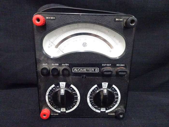 Vintage Avometer 8 Universal Multimeter + Original Case(PLEASE NOTE CASE HAS SOME WEAR)- Not Tested