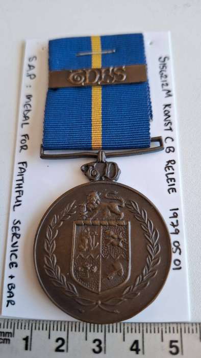 South Africain Police Medal for Faithful Service with Bar awarded to Konst C.B.Releie 1979/05/01