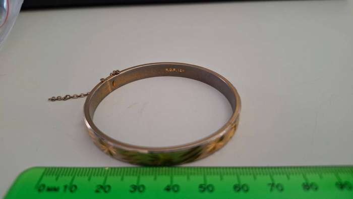 18 ct Rolled Gold Plated Bracelet - Safety Chain needs Repair - See Description