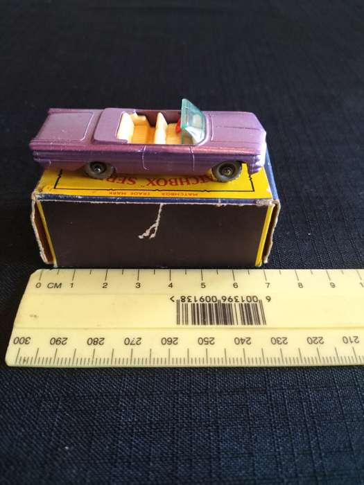 Very Rare Vintage Lesney Matchbox Series NO 39 - Pontiac Convertibe- Made in England