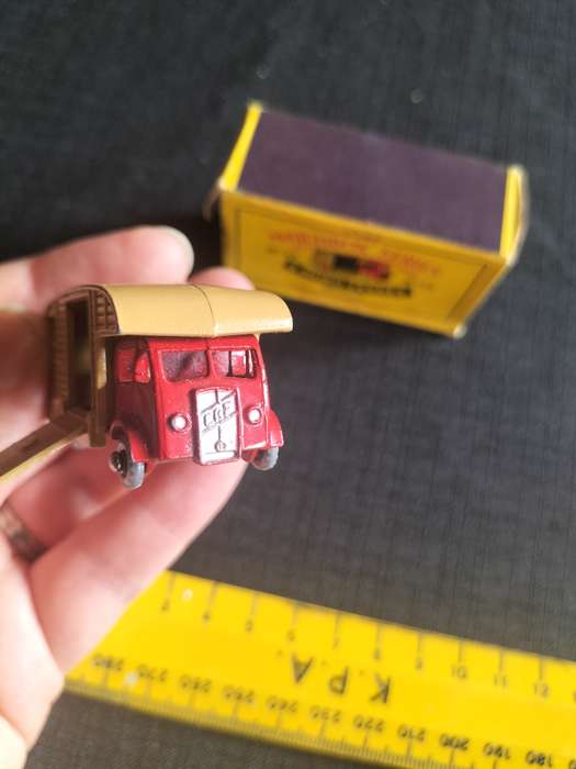 Very Rare Vintage Moko Lesney Match Box Series NO35 - Horse Box - Made in England - View Description