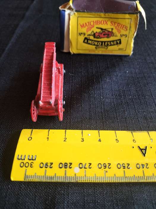 Very Rare Vintage Moko Lesney Match Box Series NO9 - Dennis Fire Engine - Made in England