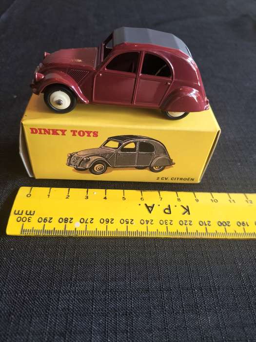 Vintage Dinky Toys NO 24T-  Citroën 2 CV - DeAgostini Reproduction  -Good Condition