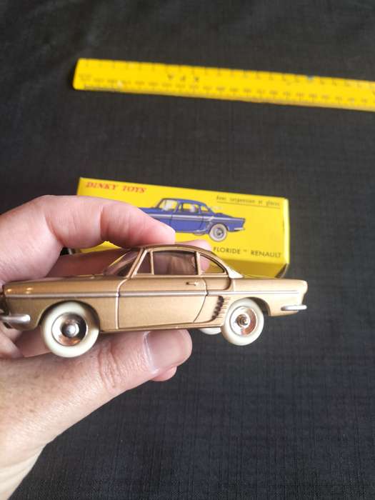 Vintage Dinky Toys NO543- Renault Floride Car -DeAgostini Reproduction- Good Condition