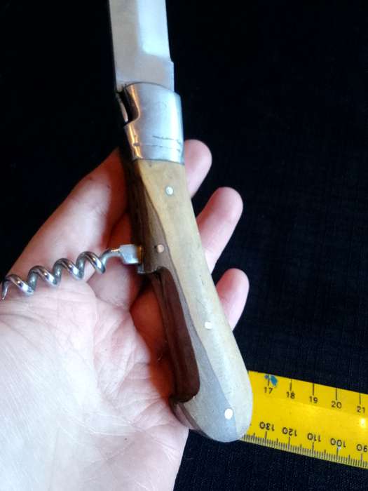 Stunning Laguiole Pocket Knife with Wooden Handle in Excellent Condition L:215m