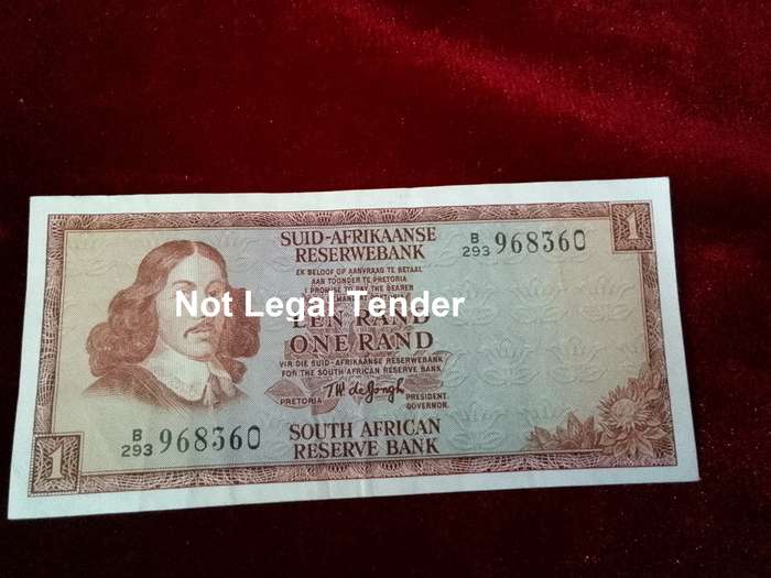 Republic Of South Africa One Rand Note Serial Number 968360 - TW De Jongh - Good Condition