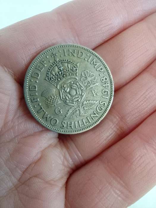 1948 British Two Shilling Coin - In Good Condition