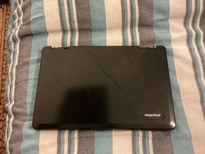 E machine laptop