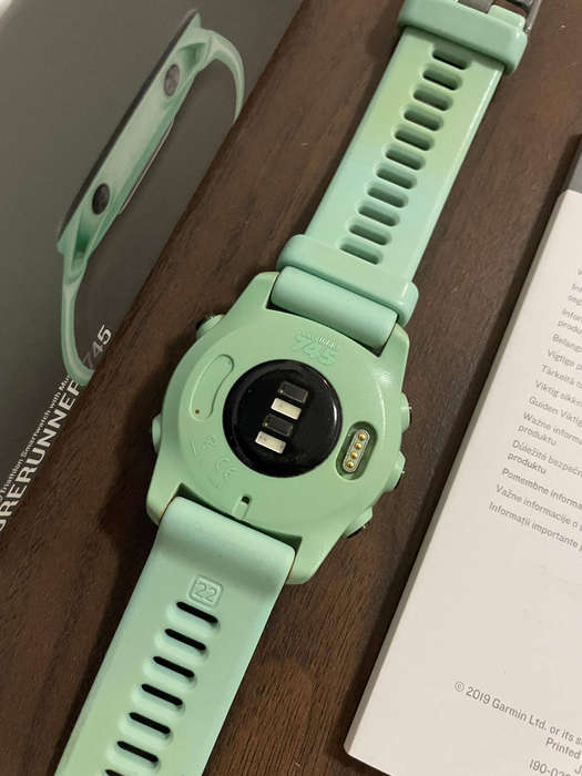 Garmin Forerunner 745
