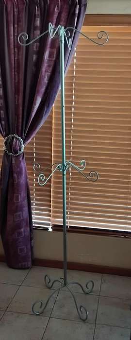 Display stand for clothing & accessories