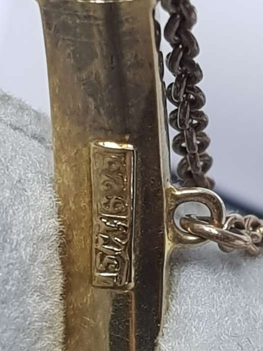 Late Victorian 15k Gold Opal Bangle - Circa 1890