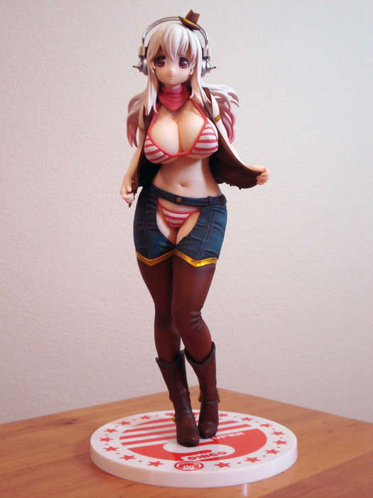 Super Sonico Cowgirl - Complete Anime Figure - 1/6 Scale