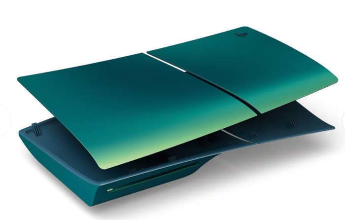PlayStation 5 Slim Disc/Digital Console Cover - Chroma Teal