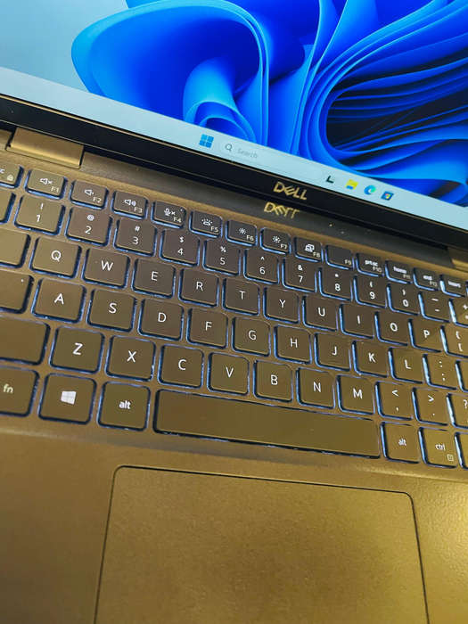 Dell Latitude 7420 14-inch QuadCore i7 11th Gen vPro EVO 16GB RAM 256GB SSD Windows 11 Pro Office 21