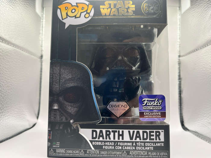 Hollywood Exclusive Diamond Collection Darth Vader Star Wars Funko Pop