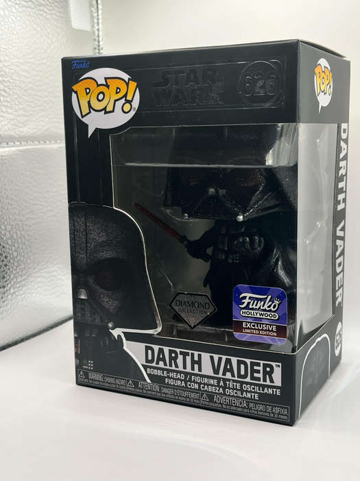 Hollywood Exclusive Diamond Collection Darth Vader Star Wars Funko Pop