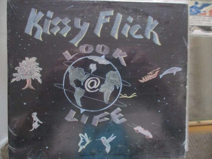kissy flick
