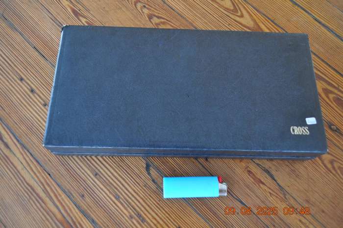 Vintage Cross Pens Case