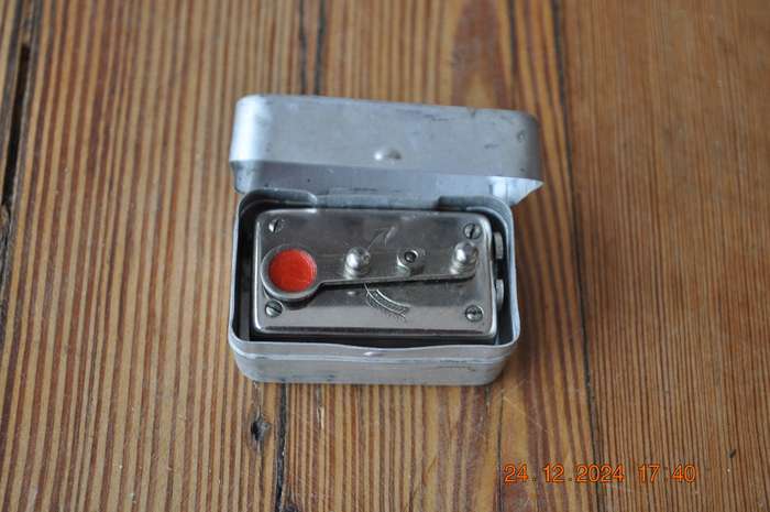 Vintage Camera Auto Self Timer