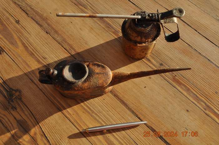 Small Vintage Oil Dispensers Selling As Is