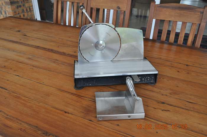 Vintage Pineware Meat Bread Slicer