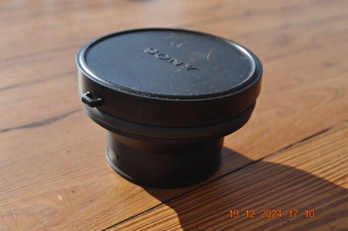 Sony VCL-DH0758 Wide Conversion x0.7 Camera Lens