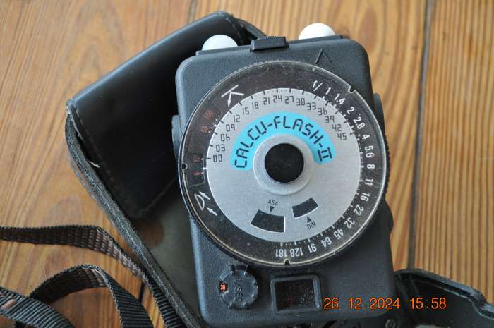 Vintage Quantum Calcu Flash II Meter