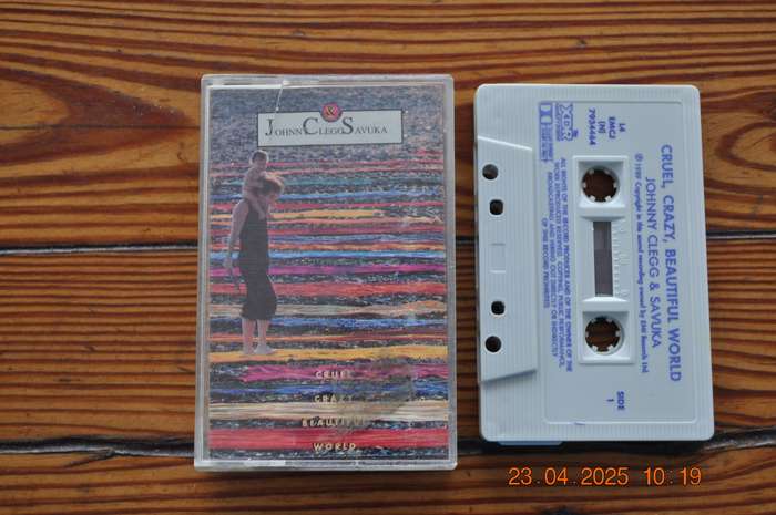 Johnny Clegg & Savuka - Cruel Crazy Beautiful World (Cassette)