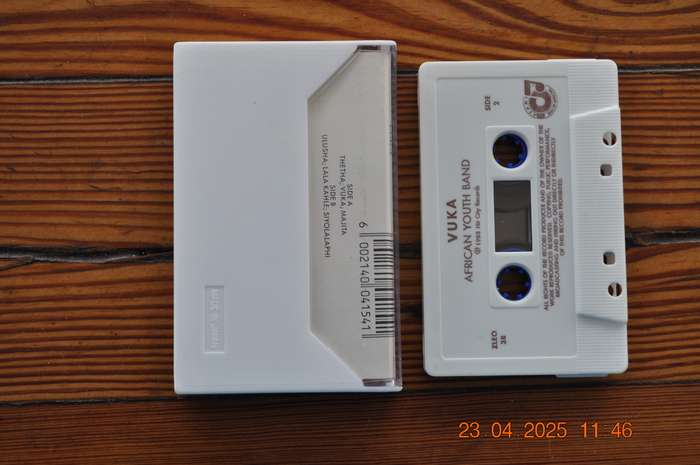 African Youth Band - Vuka (Cassette)