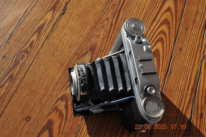 Vintage Agfa Isolette III Film Camera
