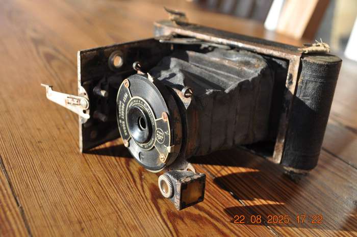 Vintage Kodak Vest Pocket Film Camera