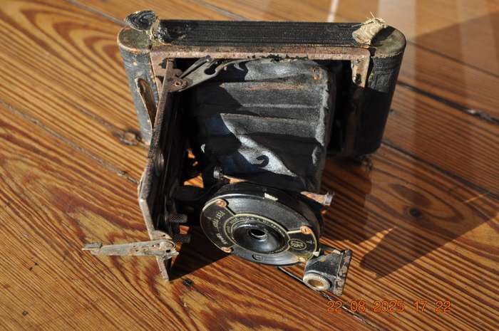 Vintage Kodak Vest Pocket Film Camera
