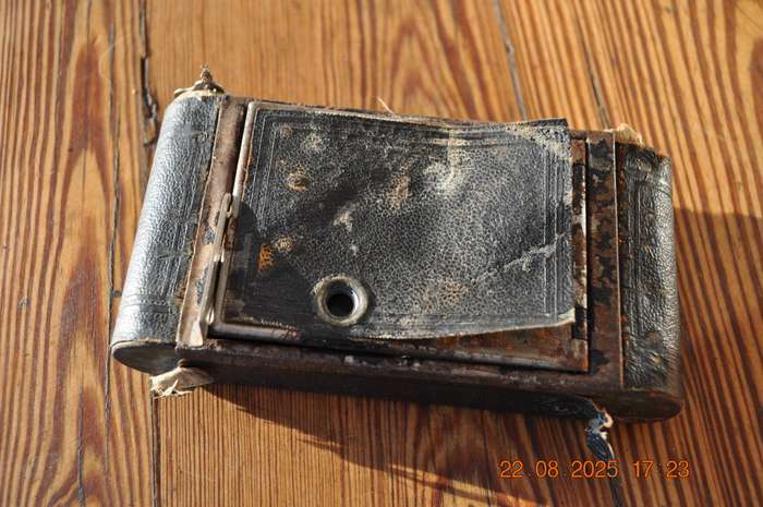 Vintage Kodak Vest Pocket Film Camera
