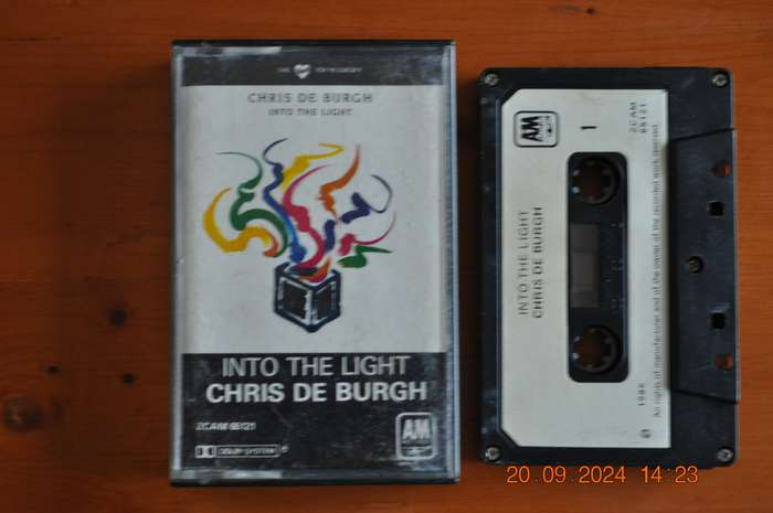 Chris De Burgh - Into The Light (Cassette)