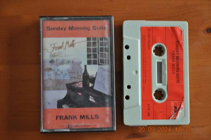 Frank Mills - Sunday Morning Suite (Cassette)