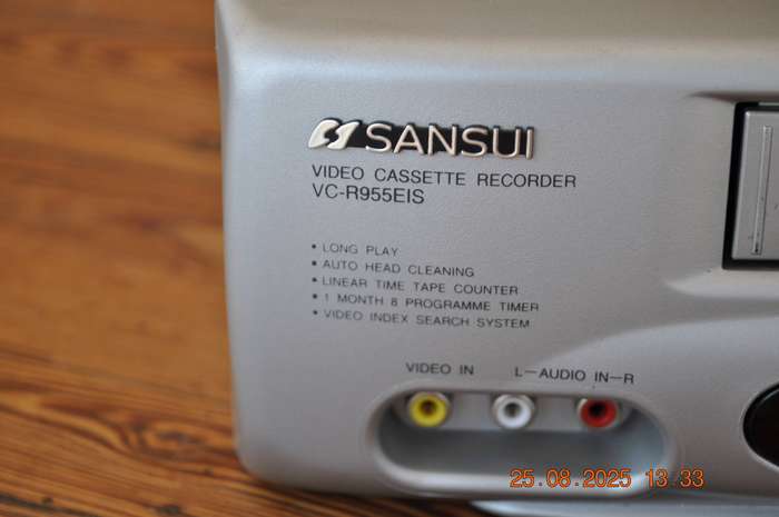 Sansui VHS Nicam Stereo Video Cassette Player