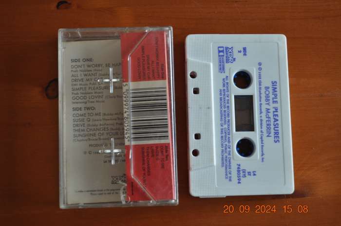 Bobby McFerrin - Simple Pleasures (Cassette)