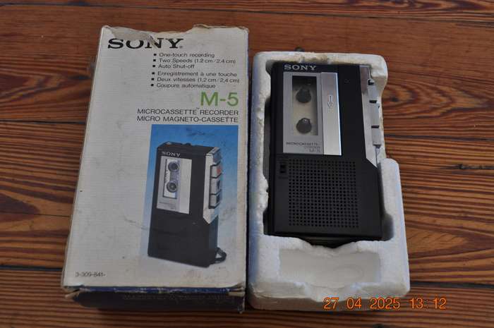 Vintage Sony M-5 Micro Cassette Recorder (as is)