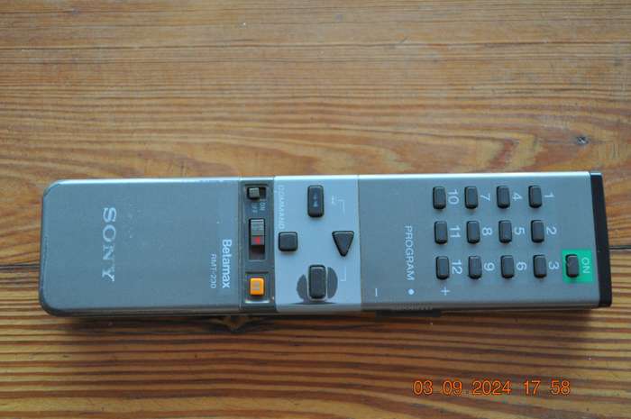 Vintage Original Sony Betamax RMT-230 Remote Control