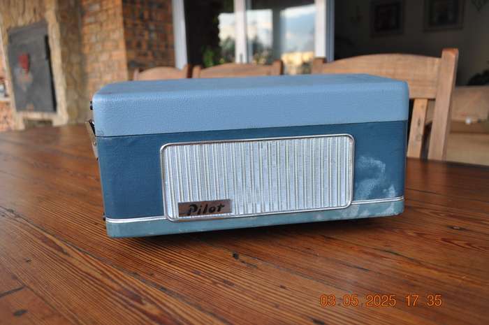 Vintage Pilot Reel to Reel Tape Recorder Player (working)