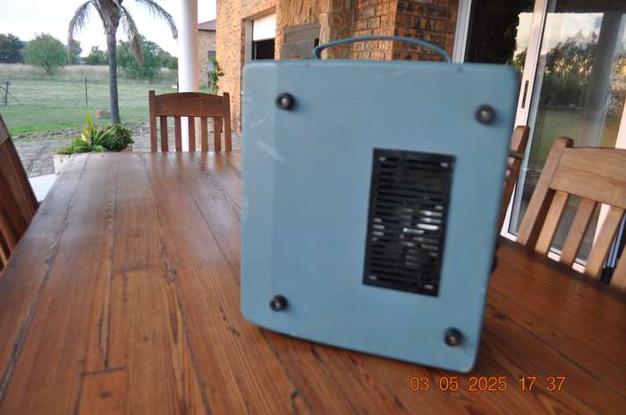Vintage Pilot Reel to Reel Tape Recorder Player (working)