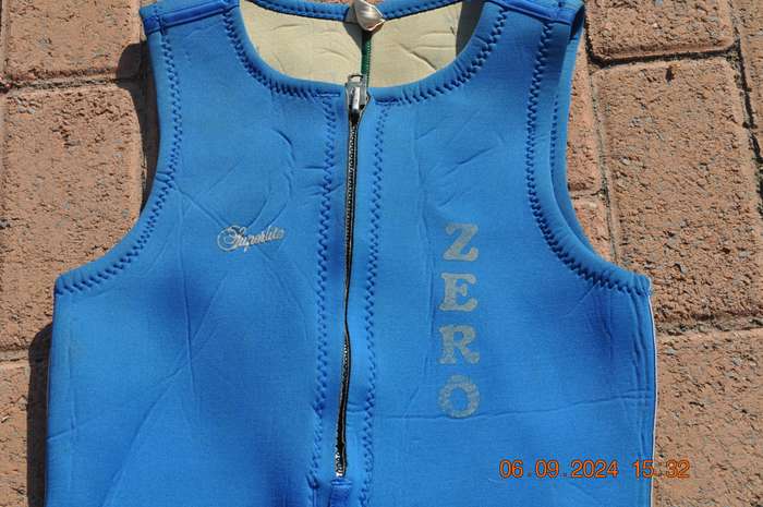 Zero Farmer John Wetsuit Size M (5mm)