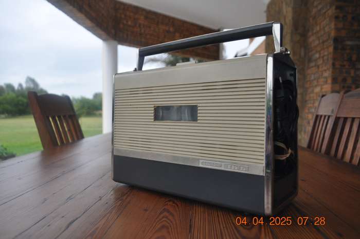 Vintage Grundig Reel to Reel Portable Tape Player (as is)