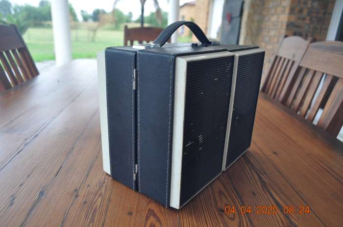 Vintage Hitachi Level Matic Boom Box from 1960s