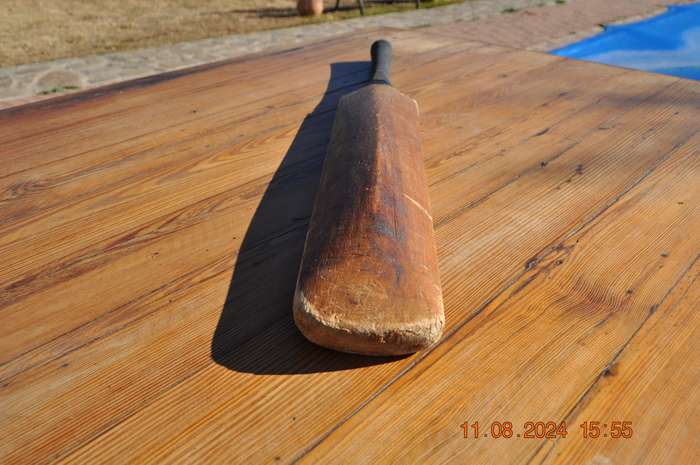 Vintage Stuart Surridge Roy Mclean South Africa XI Cricket Bat
