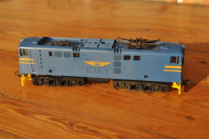 Lima SAR E444 Blue Train Locomotive (please read)