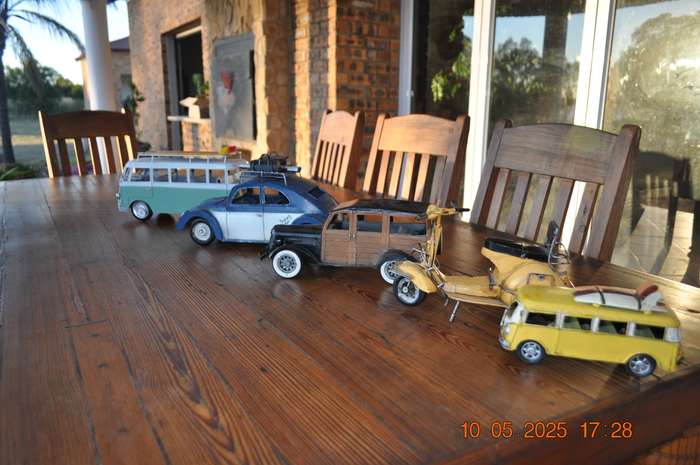 Metal Tin Car Collection