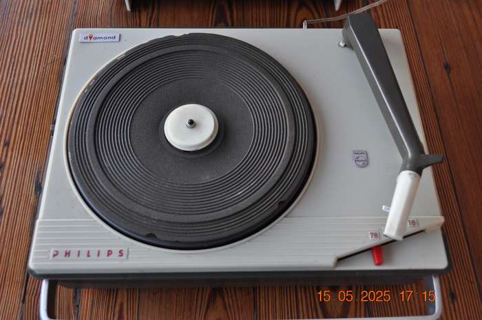 Vintage 1960s Phillips Portable Record Vinyl LP Player (working)