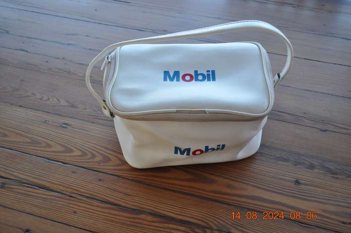 Vintage Mobil Oil Cooler Carry Bag