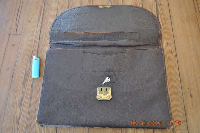 Vintage Leather Document Case With Key